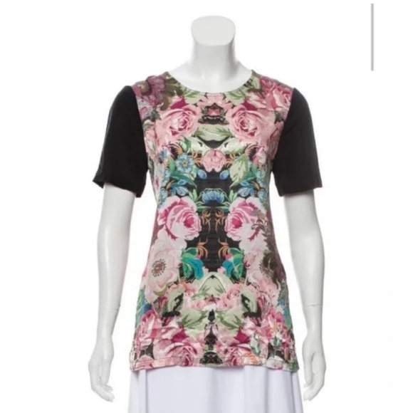 NICHOLAS Tops - Nicholas 100% Silk Floral Rose Reflect Short Sleeve Top NWT